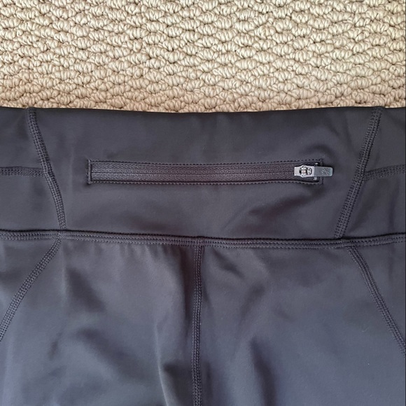 ✨HP✨Athleta Asymmetrical Mesh Sonar Leggings - Picture 10 of 12